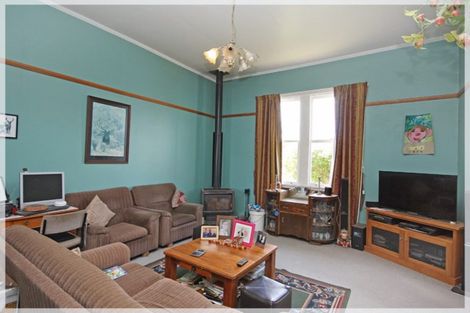 Photo of property in 3 Wellesley Street, Feilding, 4702