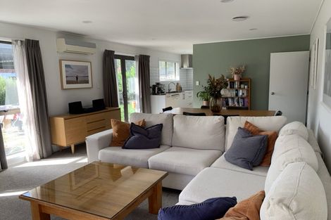 Photo of property in 1/23 Rapallo Place, Farm Cove, Auckland, 2012