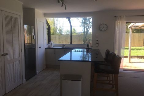 Photo of property in 3/78 Glengarry Road, Glen Eden, Auckland, 0602