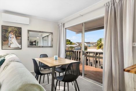 Photo of property in 9 Milsom Place, Te Puke, 3119