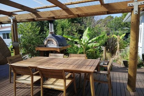 Photo of property in 2 Poole Street, Feilding, 4702