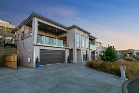 Photo of property in 16 Gyle Place, Pyes Pa, Tauranga, 3112