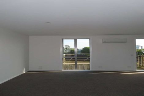 Photo of property in 6/246 Marine Parade, New Brighton, Christchurch, 8061