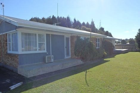 Photo of property in 27 Beech Crescent, Hillcrest, Hamilton, 3216