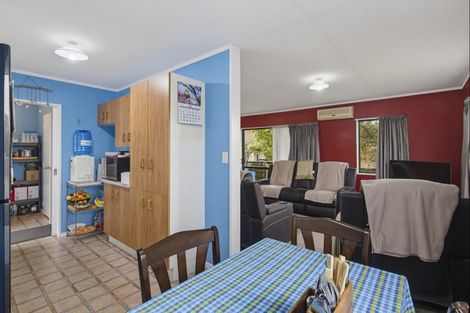 Photo of property in 13 Douglas Street, Levin, 5510