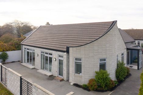 Photo of property in 21 Havelock Street, Ashburton, 7700