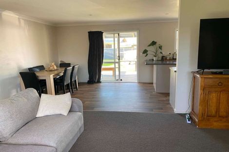 Photo of property in 14 Marshall Avenue, Richmond Heights, Taupo, 3330