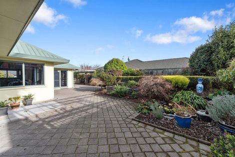 Photo of property in 44 Warwick Drive, Lynmore, Rotorua, 3010
