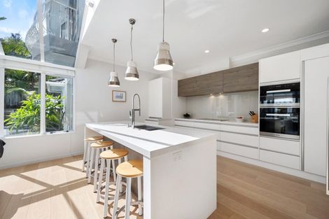 Photo of property in 38 Anaheim Boulevard, Shamrock Park, Auckland, 2016