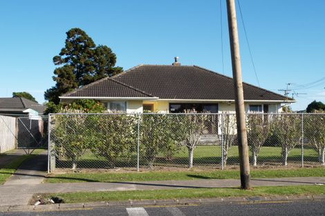 Photo of property in 79 Raglan Street, Mangere East, Auckland, 2024