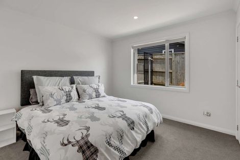 Photo of property in 27 Silicon Way, Fitzherbert, Palmerston North, 4410