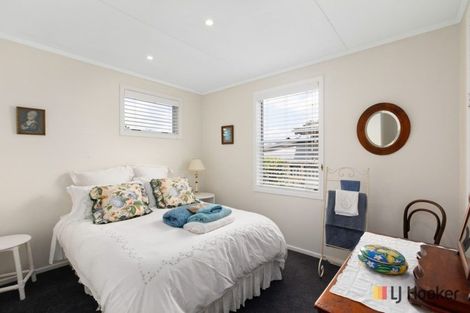 Photo of property in 1 Queen Street, Waihi Beach, 3611