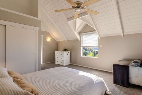 Photo of property in 74 Hone Heke Road, Kerikeri, 0230