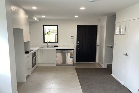 Photo of property in 43 Raupeti Lane, Henderson, Auckland, 0612