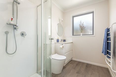 Photo of property in 5a Aokautere Drive, Fitzherbert, 4410