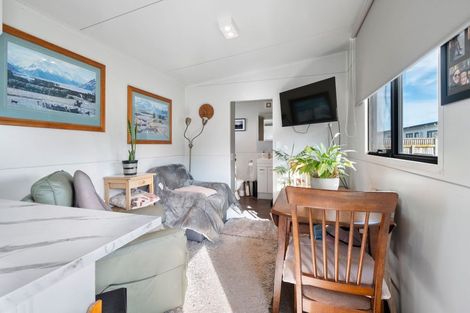 Photo of property in 1 Sandown Avenue, Himatangi Beach, Foxton, 4891