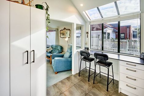 Photo of property in 58 Laings Road, Hutt Central, Lower Hutt, 5010