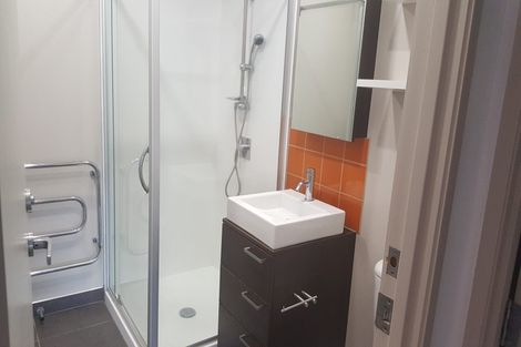 Photo of property in Shoal Haven Apartments, 112a/130 Anzac Street, Takapuna, Auckland, 0622