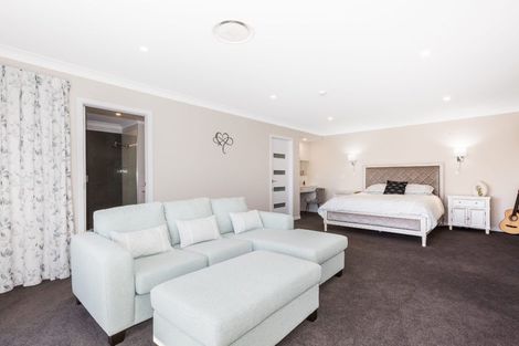 Photo of property in 145 Endeavour Drive, Whitby, Porirua, 5024