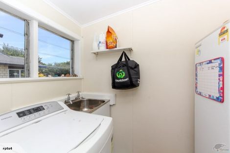 Photo of property in 39 Mouatt Street, Waitara, 4320