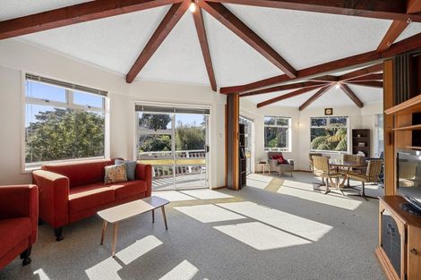 Photo of property in 10a Burns Street, Westown, New Plymouth, 4310