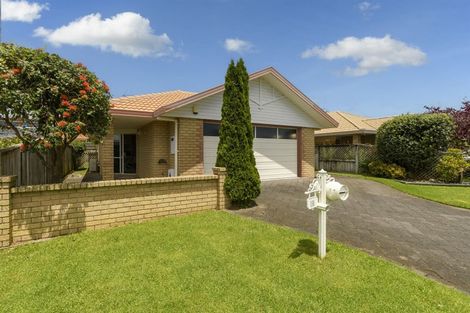 Photo of property in 15 Lilac Place, Otumoetai, Tauranga, 3110