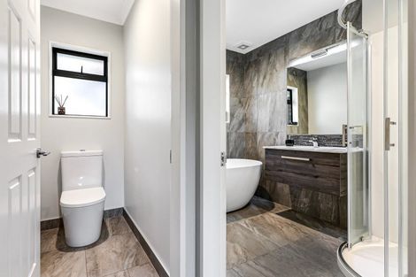 Photo of property in 34 Greenfield Drive, Western Heights, Hamilton, 3200