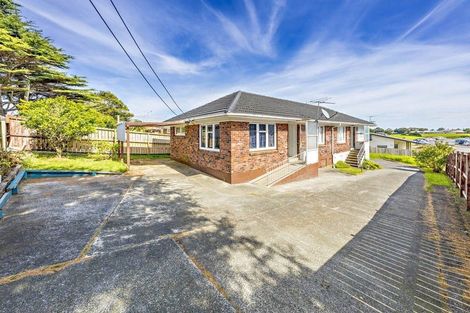 Photo of property in 1/5 Great South Road, Manurewa, Auckland, 2102