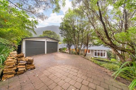 Photo of property in 196 Park Road, Belmont, Lower Hutt, 5010