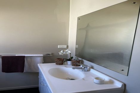 Photo of property in 49a Vincent Street, Howick, Auckland, 2014