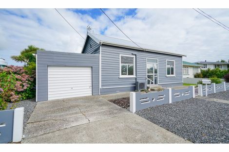 Photo of property in 16 Tanner Street, Grasmere, Invercargill, 9810