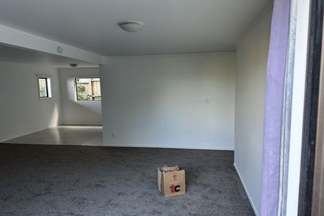 Photo of property in 64 Arran Road, Browns Bay, Auckland, 0630