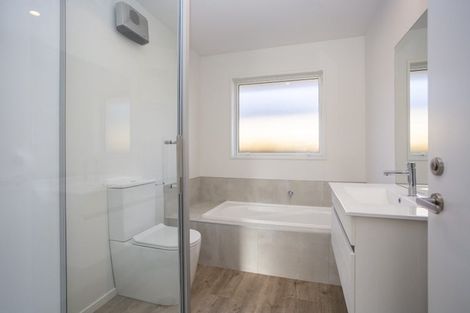 Photo of property in 28 Podocarp Drive, Halswell, 8025