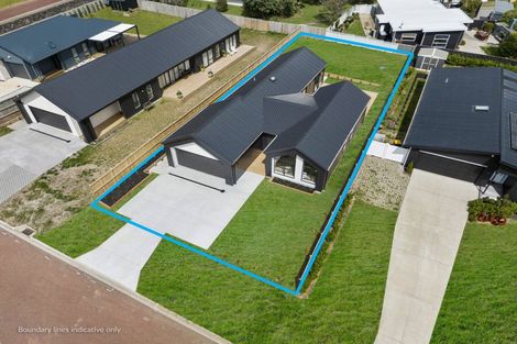 Photo of property in 5 Lynette Place, Pauanui, 3579