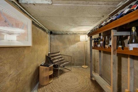 Photo of property in 1 Hall Road, Bannockburn, Cromwell, 9384