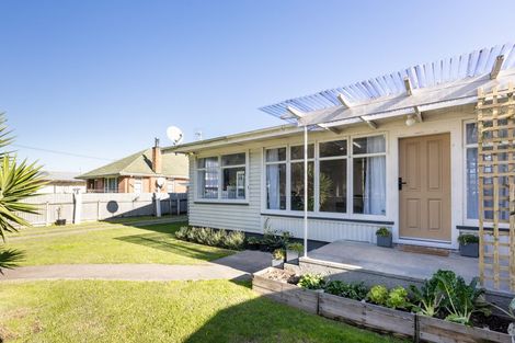 Photo of property in 2/201 Kenilworth Road, Mayfair, Hastings, 4122