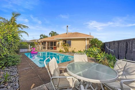 Photo of property in 19 Thoroughbred Place, Papamoa Beach, Papamoa, 3118