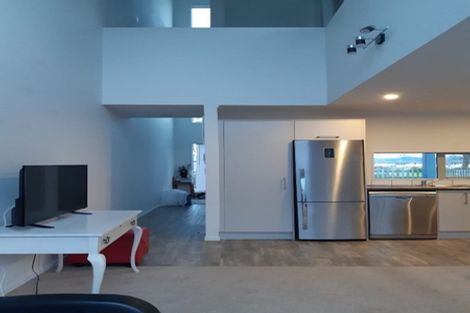 Photo of property in 31 Reynolds Place, Papamoa Beach, Papamoa, 3118