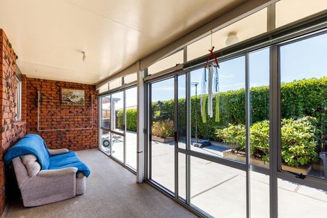 Photo of property in 16 Leon Place, Waitara, 4320