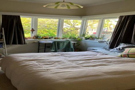 Photo of property in 10 Rimu Road, Kelburn, Wellington, 6012