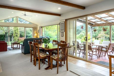 Photo of property in 1789 State Highway 2, Kaitoke, Upper Hutt, 5018