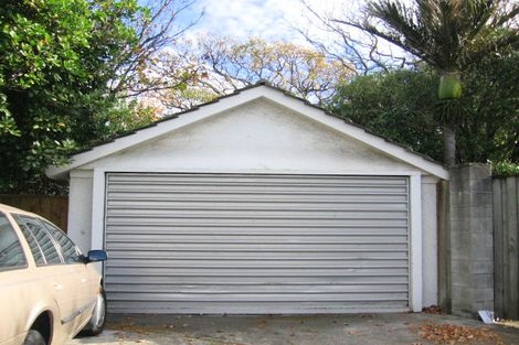 Photo of property in 59 Ludlam Crescent, Woburn, Lower Hutt, 5010