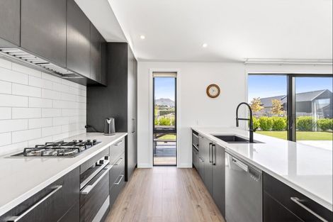 Photo of property in 19 Pounamu Avenue, Albert Town, Wanaka, 9305