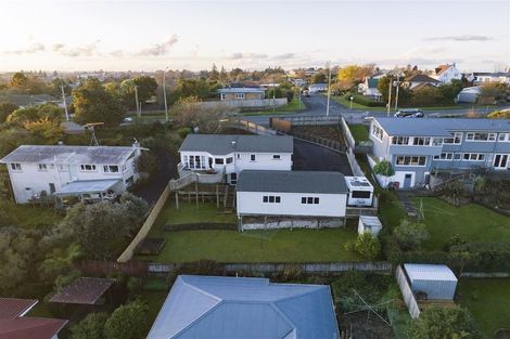 Photo of property in 84 Cambridge Road, Hillcrest, Hamilton, 3216