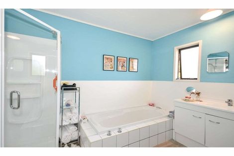 Photo of property in 1 Tasman Place, Kerikeri, 0230