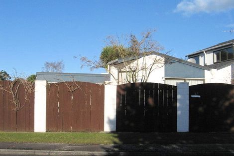 Photo of property in 2 Sharpley Place, Chartwell, Hamilton, 3210