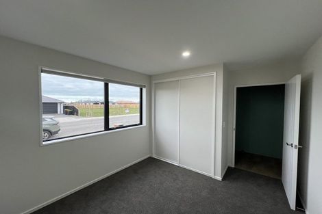 Photo of property in 35 Cousins Street, Woodend, 7691