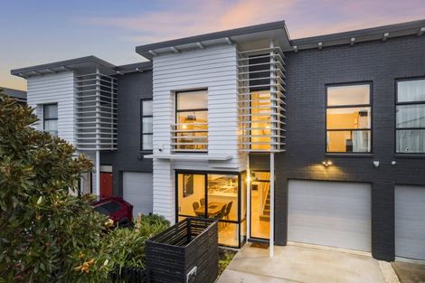 Photo of property in 20 Grey Warbler Road, Hobsonville, Auckland, 0616