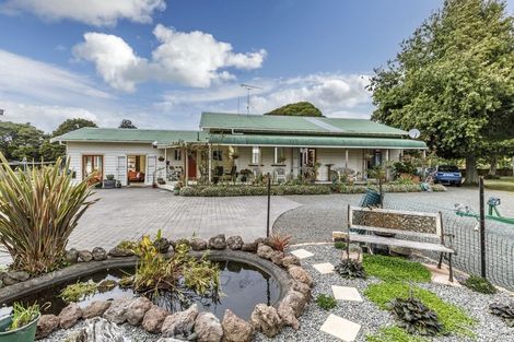 Photo of property in 930 Kahikatea Flat Road, Waitoki, Kaukapakapa, 0871