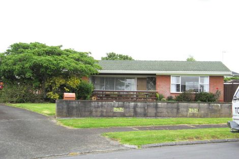 Photo of property in 12 Banbury Place, Mangere Bridge, Auckland, 2022
